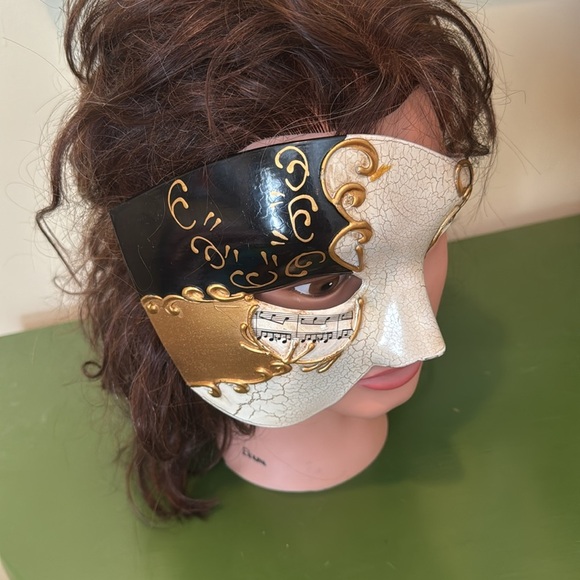 Venetian phantom masquerade mask - Picture 3 of 6